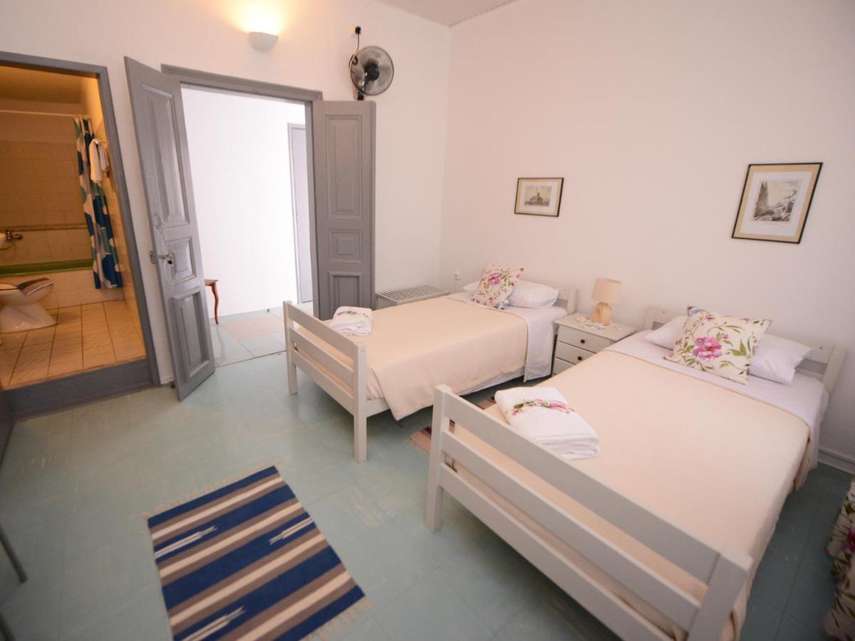 Medieval Inn Rhodes City Rom bilde